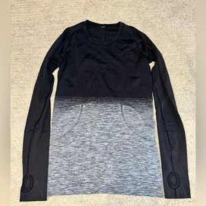 Lululemon long sleeve athletic shirt - size 4